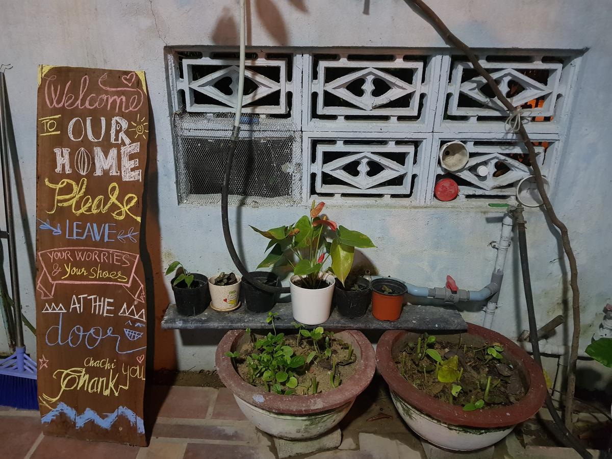 Chachi Homestay Da Nang Exteriör bild